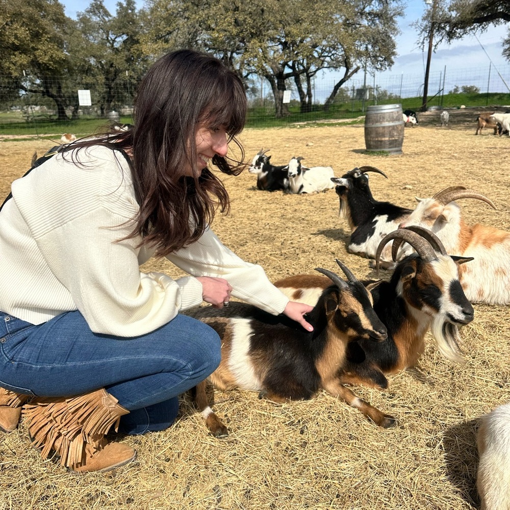 Meet your Posher, Meredith